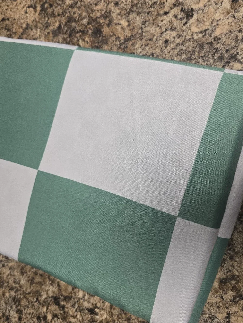 Green and White Checkerboard Folded Duvet COVER